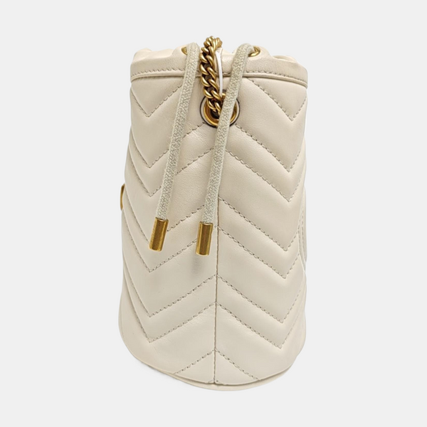 GG Marmont Mini Piel de Becerro Acolchada Blanca