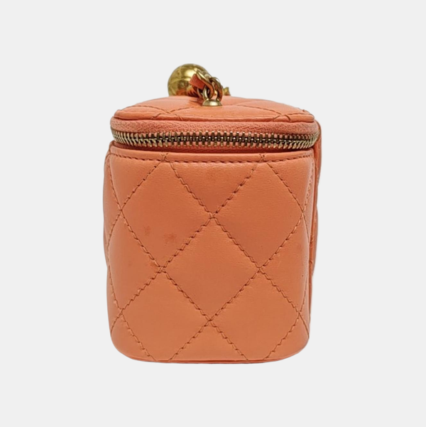 VANITY CASE Small Quilted Lambskin Pink