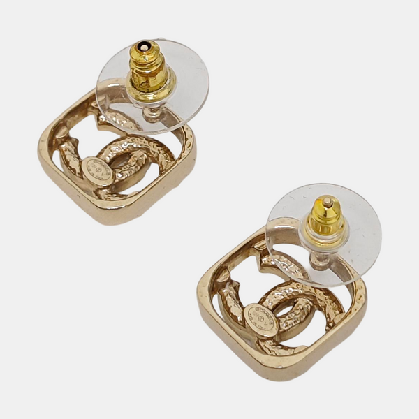 Metal Gold Stud Earrings