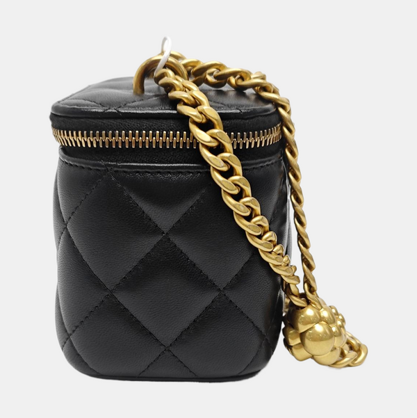 VANITY CASE Mini Quilted Lambskin Black