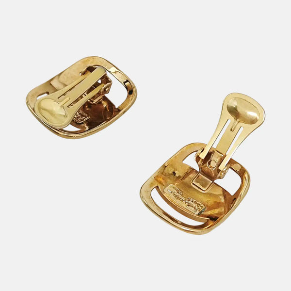 Pendientes de clip de metal dorado