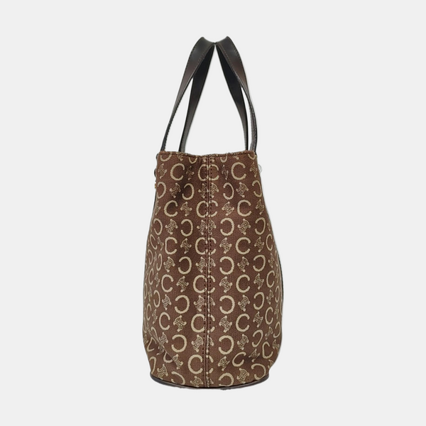 Canvas Brown