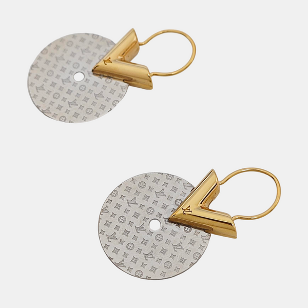 Metal Gold Stud Earrings