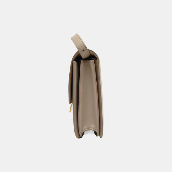 CLASSIC BOX Piel de becerro mediana Beige