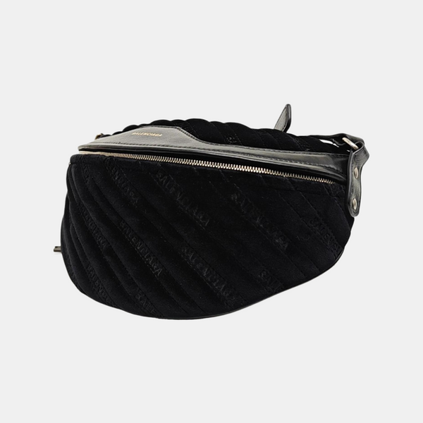 Souvenirs Velvet Black