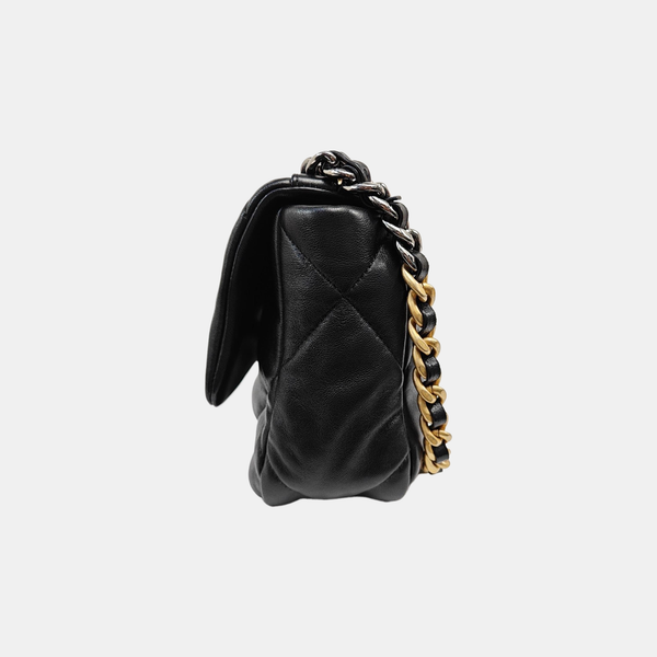 CHANEL 19 Small Quilted Lambskin Black