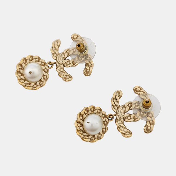 Metal Gold Stud Earrings