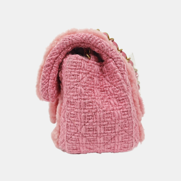CLASSIC FLAP Mini Quilted Sheepskin Red