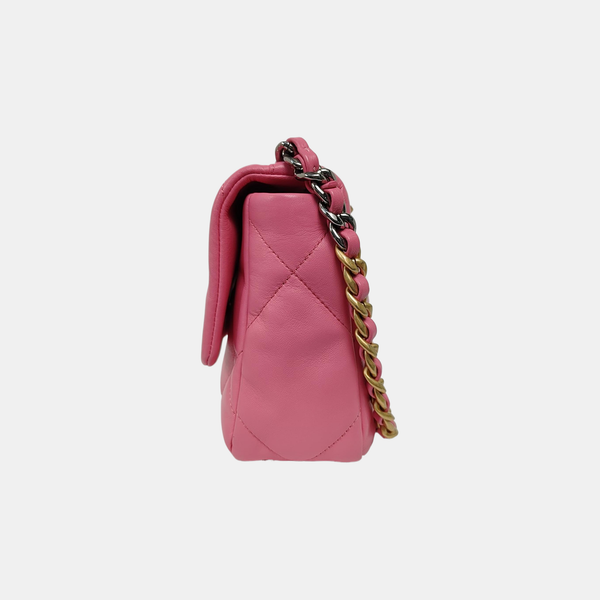 CHANEL 19 Small Quilted Lambskin Red