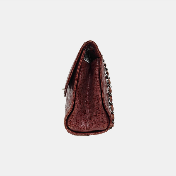 Authenticated pre-owned CLASSIC FLAP Quilted Grained Calfskin Red - Shoulder Bag at Looply