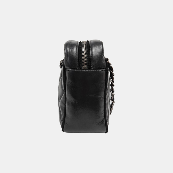 CAMERA CASE Medium Quilted Calfskin Black