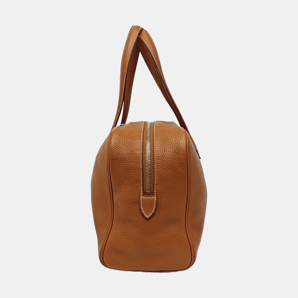 Victoria 35 Clemence Brown