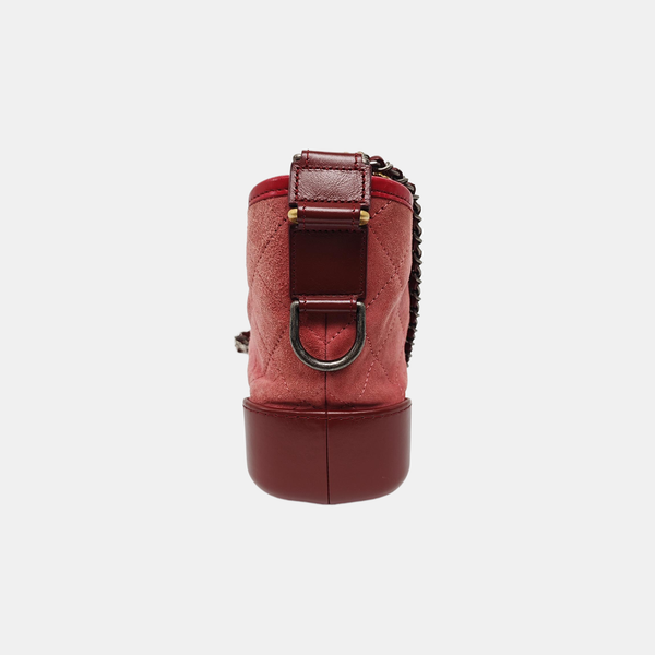 Authenticated pre-owned GABRIELLE Small Quilted Suede Red - Shoulder Bag at Looply