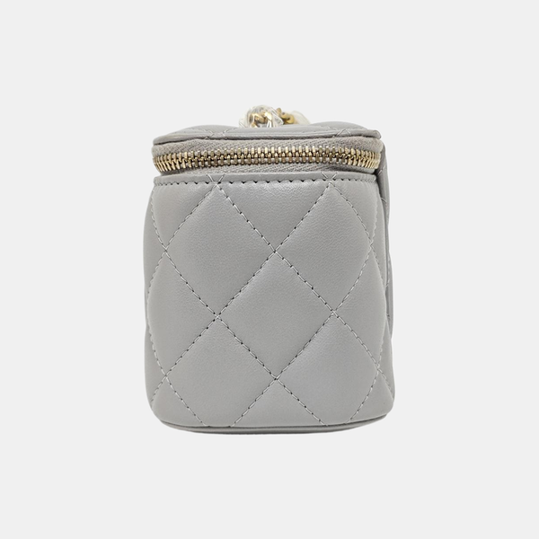 VANITY CASE Mini Quilted Lambskin Gray