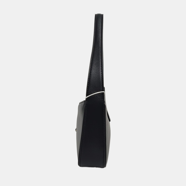 Authenticated pre-owned LE 5 À 7 Calfskin Black - Shoulder Bag at Looply