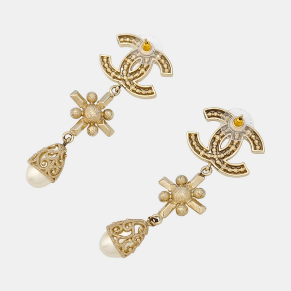 Metal Gold Earrings