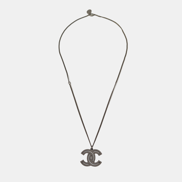 Metal Black Necklace