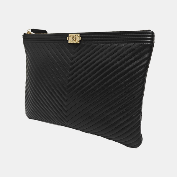 BOY CHANEL Medium Chevron Lambskin Black