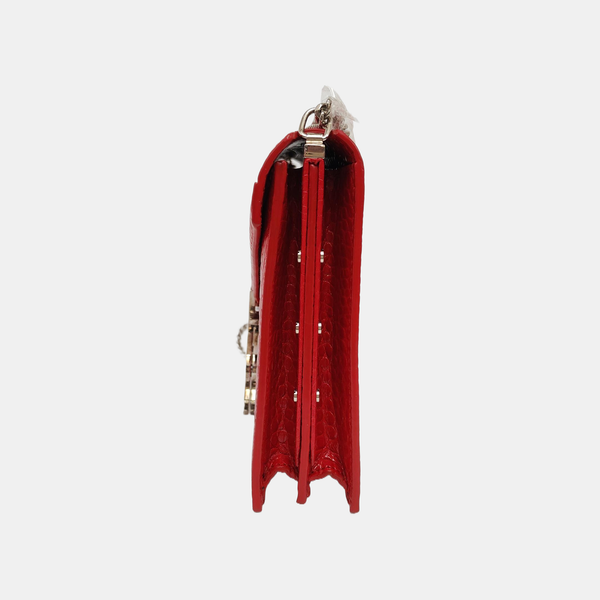 Authenticated pre-owned CASSANDRA Calfskin Red - Shoulder Bag at Looply