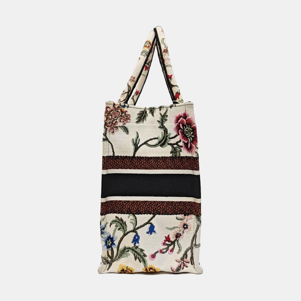 Authenticated pre-owned Book Tote Medium Canvas Multicolor - Tote Bag at Looply