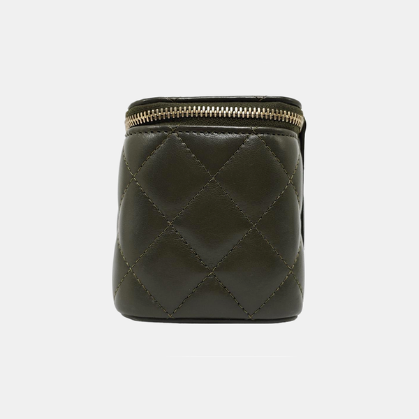 VANITY CASE Small Quilted Lambskin Green
