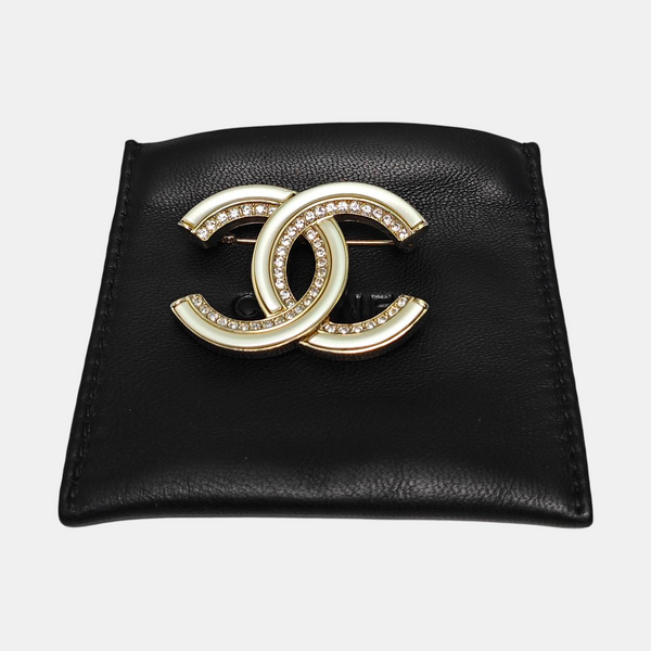 CC Logo Metal Gold Brooch