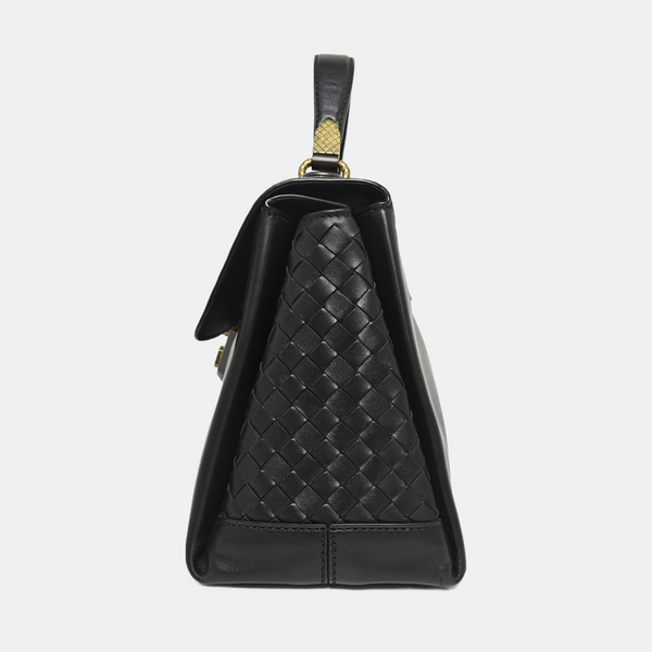 Piazza Medium Calfskin Black