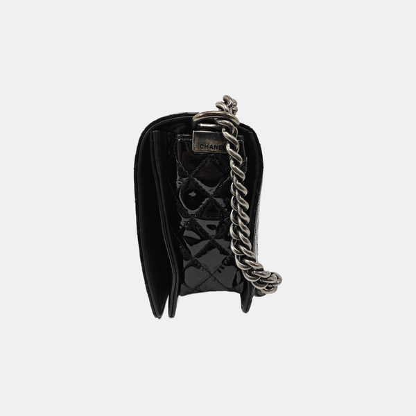 BOY CHANEL Large Quilted Patent Leather Black