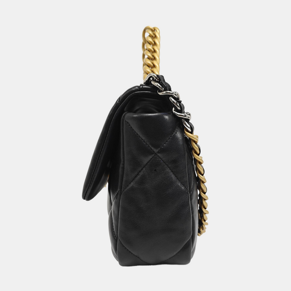 CHANEL 19 Small Quilted Lambskin Black