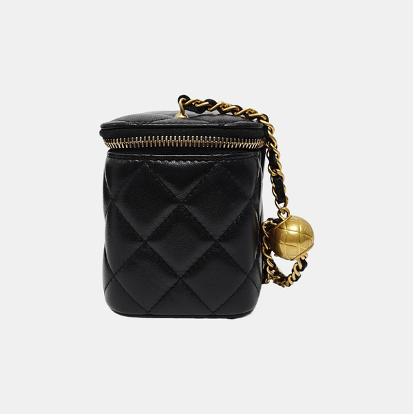 NECESER Piel de cordero acolchada Negro