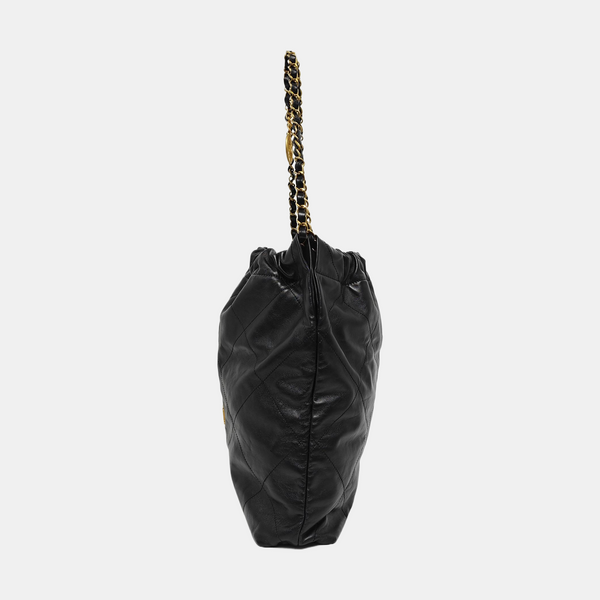 CHANEL 22 Small Quilted Calfskin Black