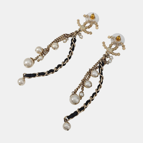 Metal Gold Stud Earrings
