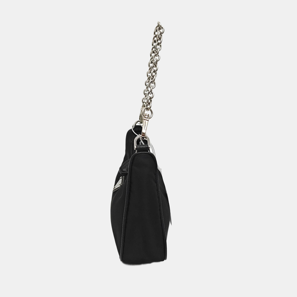 Authenticated pre-owned Re-Edition2005 Nylon Black - Shoulder Bag at Looply