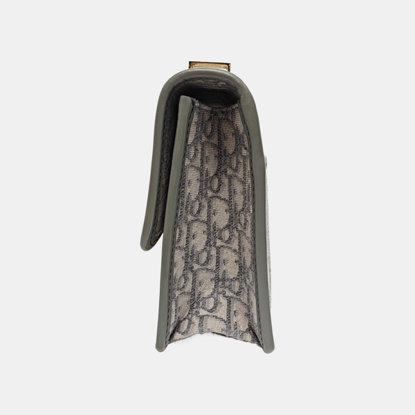30 Montaigne Medium Oblique Canvas Gray