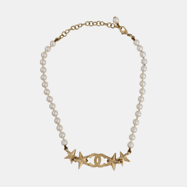 Faux Pearl White Necklace