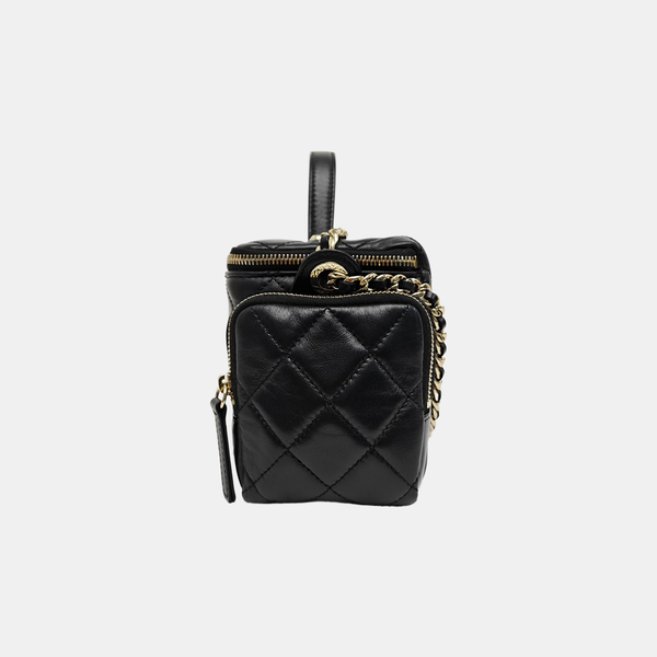 VINTAGE COSMETIC BAGS Quilted Lambskin Black