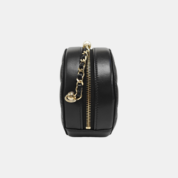 ROUND Quilted Lambskin Black