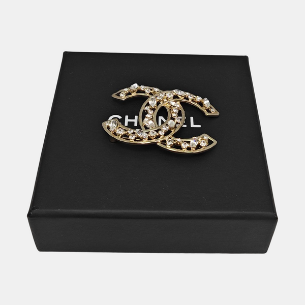 CC Logo Metal Gold Brooch