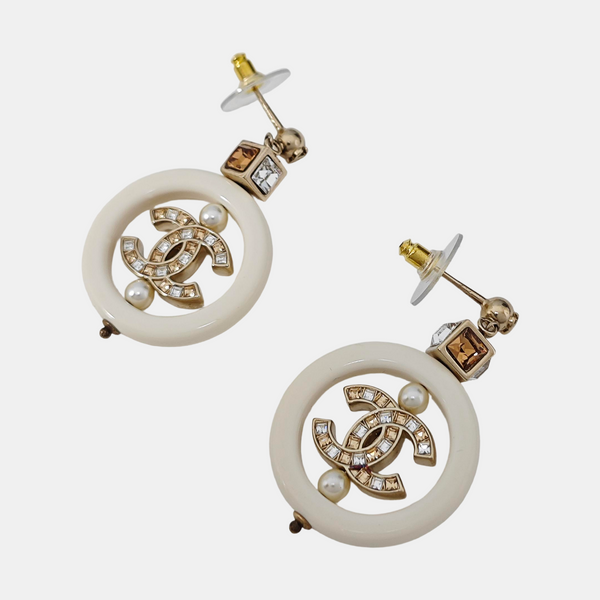 Metal Gold Stud Earrings