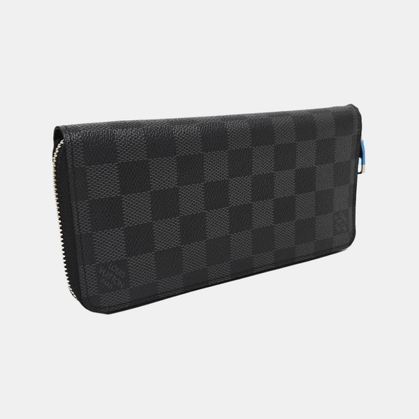 ZIPPY Damier Graphite Coated Canvas Gray Wallet