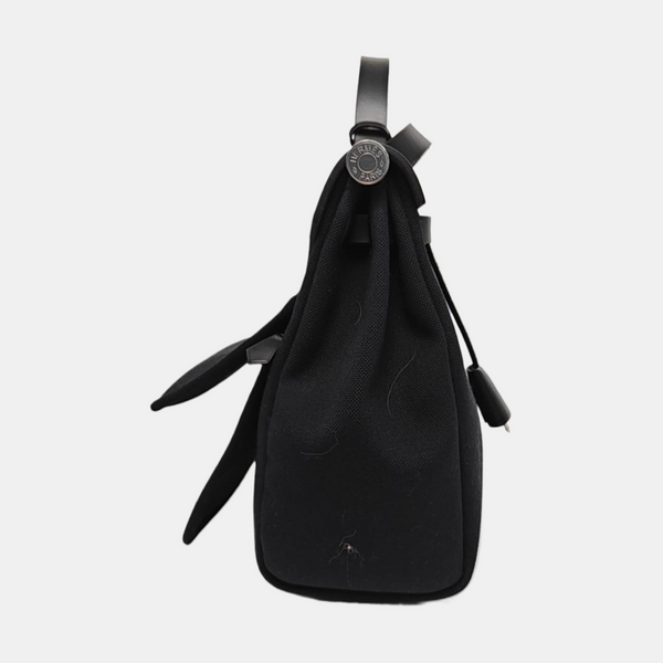 Authenticated pre-owned Herbag 31 Canvas Black - Shoulder Bag at Looply