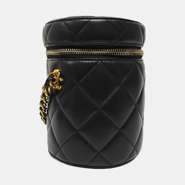 Quilted Lambskin Shoulder Bag Black