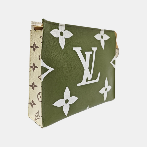 TOILET POCKET 26 Monogram Coated Canvas Multicolor