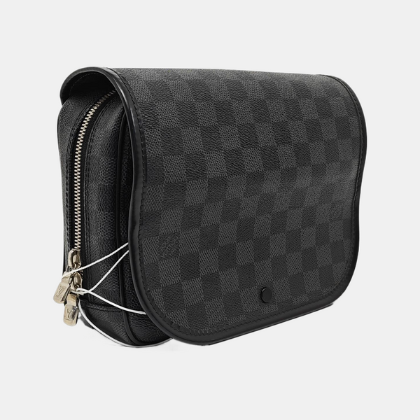 TOILETRY Damier Graphite Coated Canvas Gray