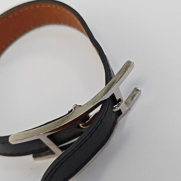Behapi Leather Black Bangle