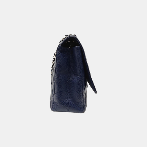 CLASSIC FLAP Jumbo Quilted Grained Calfskin Blue