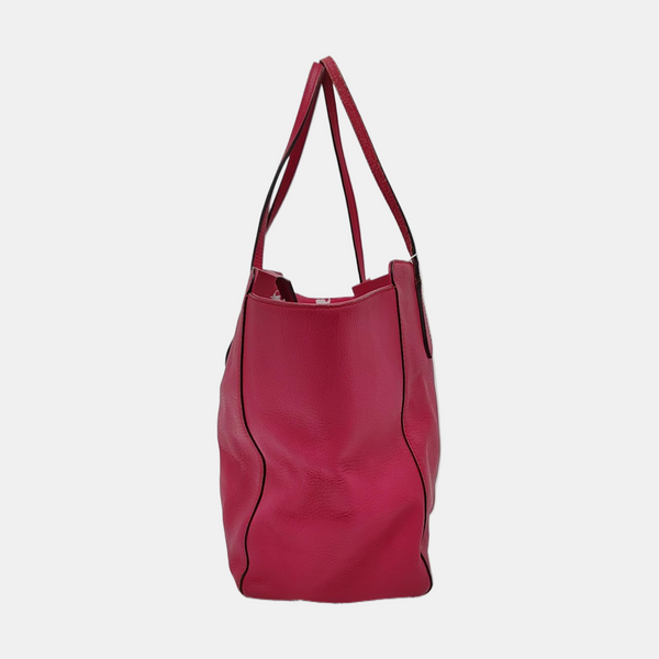 Swing Medium Calfskin Red