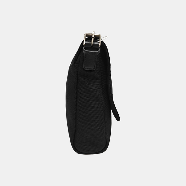 Authenticated pre-owned Messenger Fabric Black - Shoulder Bag at Looply