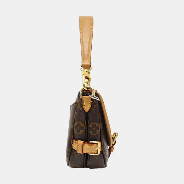 SAUMUR BB Monogram Coated Canvas Brown