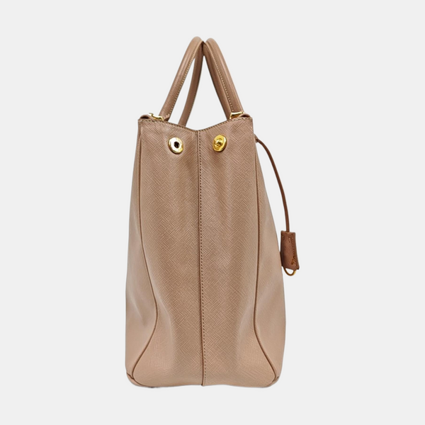 Authenticated pre-owned Galleria Extra Large Saffiano Calfskin Pink - Top Handle Bag at Looply